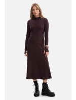 model 21379836 Žebrované midi šaty s asymetrickým pasem tmavě čokoládové - BeWear