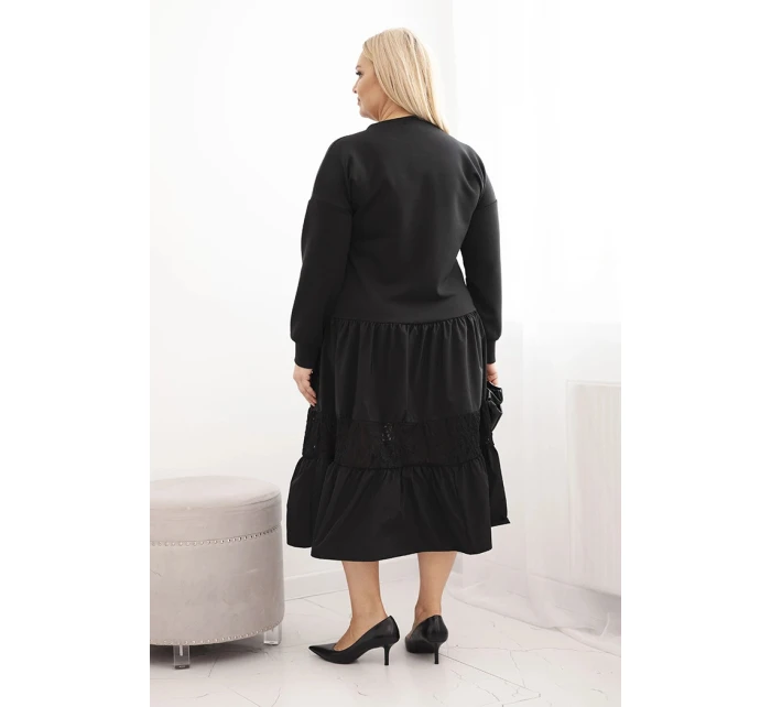 Dámské šaty Plus Size s rozšířeným spodkem černá