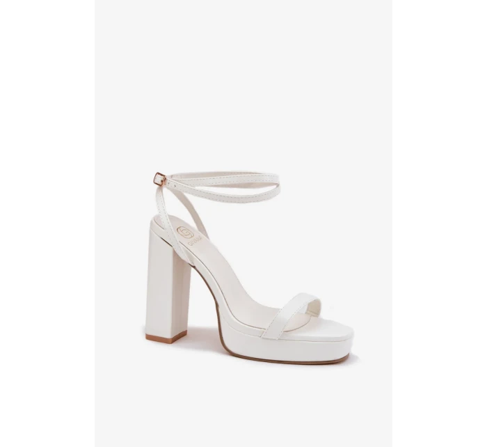 Sandály na podpatku model 212819 Step in style Sandály na podpatku model 212819 Step in style