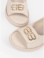 Klasické dámské  sandály hnědé bez podpatku