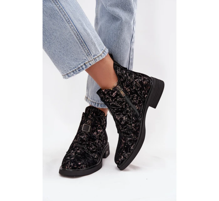 obuv z přírodního semiše na nízkém podpatku model 21713893 - D&A obuv z přírodního semiše na nízkém podpatku model 21713893 - D&A