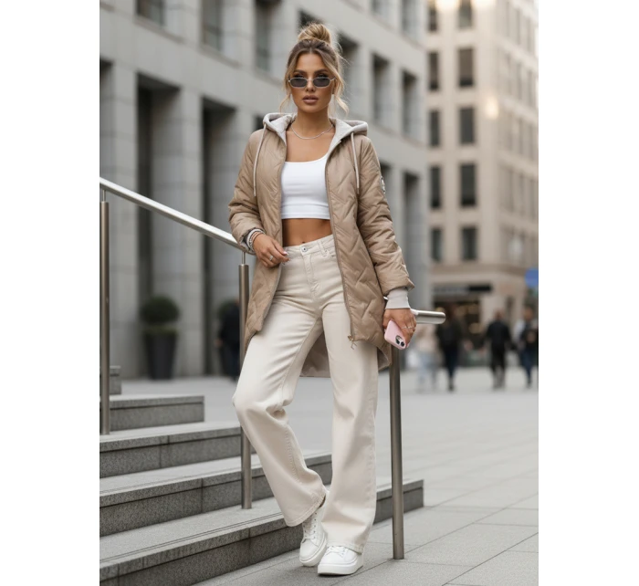 Dámská přechodná prošívaná bunda s prodlouženým střihem béžová TY5612 Dámská přechodná prošívaná bunda s prodlouženým střihem béžová TY5612