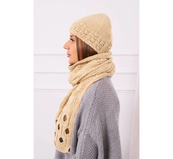 Dámská souprava se šálou Maja K327 beige Dámská souprava se šálou Maja K327 beige