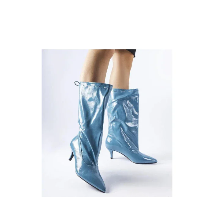 Boty na podpatku model 204742 Solea Boty na podpatku model 204742 Solea