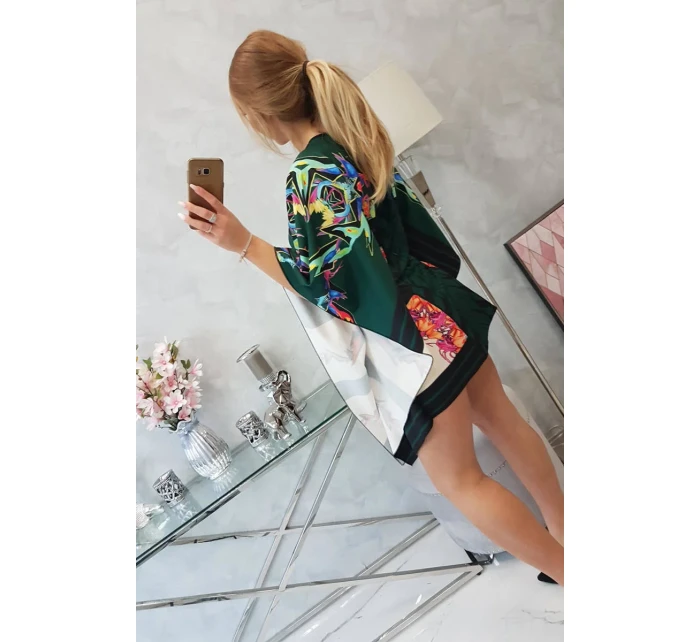 Netopýří šaty s vázáním v pase zelené