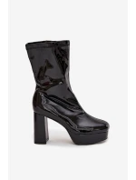 Lakované dámské kotníkové boty na platformě a klínovém podpatku černé Calvessa Lakované dámské kotníkové boty na platformě a klínovém podpatku černé Calvessa