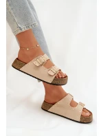 Dámské pantofle se zlatými a knoflíky model 21919013 - Boto Dámské pantofle se zlatými a knoflíky model 21919013 - Boto