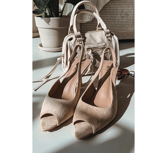 Dámské sandály na podpatku Eko semiš Béžové model 22092008 - Boto