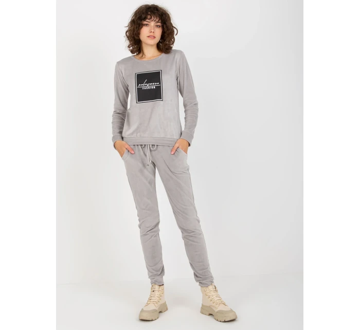 Sada RV KMPL 8440.58P světle šedá