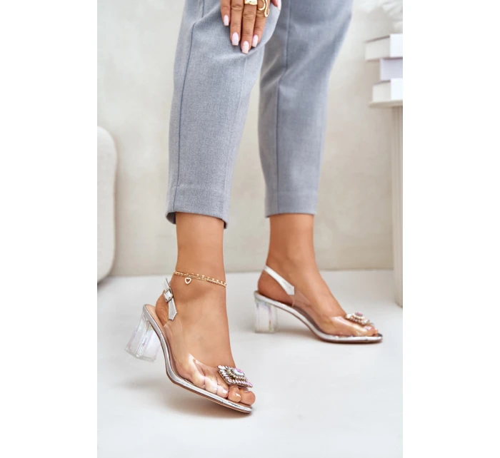 Průhledné sandály s broží na sloupku MR42-031 stříbrné