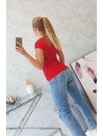 Halenka s krajkovým výstřihem červená