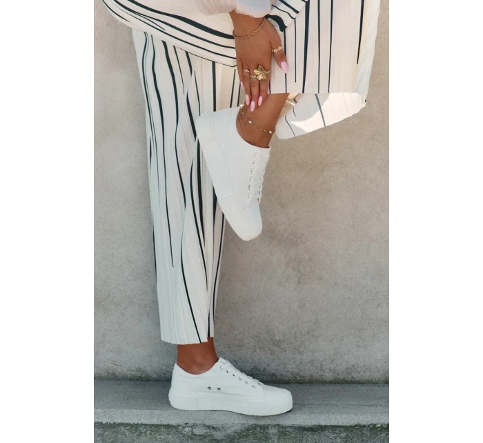 Dámské plátěné tenisky Big Star – bílé