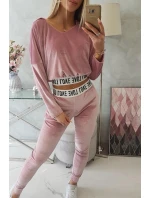 Velurová souprava s kapucí pudrově růžová Velurová souprava s kapucí pudrově růžová