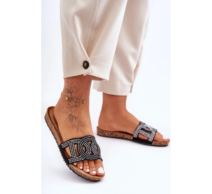 Dámské Křupky Zdobené Čepicemi Černé Evelins Dámské Křupky Zdobené Čepicemi Černé Evelins