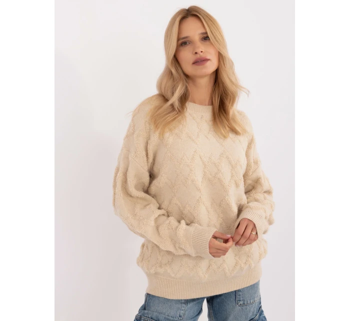 Sweter AT SW model 20463677 jasny beżowy - FPrice Sweter AT SW model 20463677 jasny beżowy - FPrice