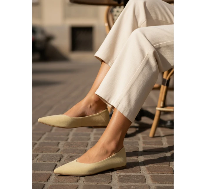 Baleriny damskie zamszowe z noskiem w szpic jasnożółte FashionStreet ZY1422