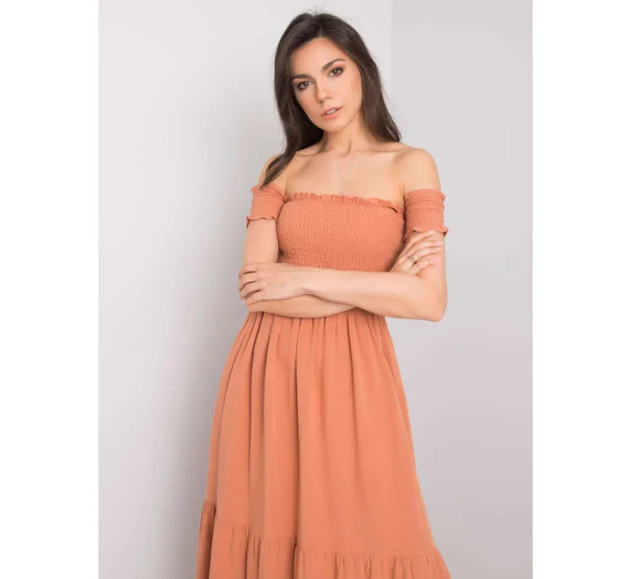 Šaty SK tmavě oranžová model 15253098 - FPrice Šaty SK tmavě oranžová model 15253098 - FPrice