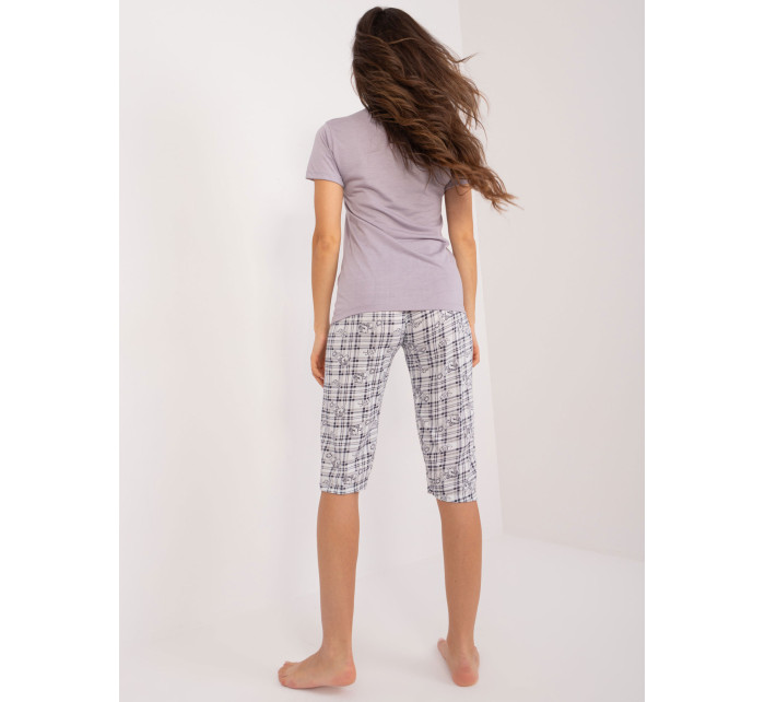 Zaprášené fialové dámské pyžamo s kostkovanými kalhotami