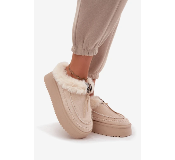 Dámské zimní boty s kožíškem na platformě béžové model 21714853 - Boto Dámské zimní boty s kožíškem na platformě béžové model 21714853 - Boto