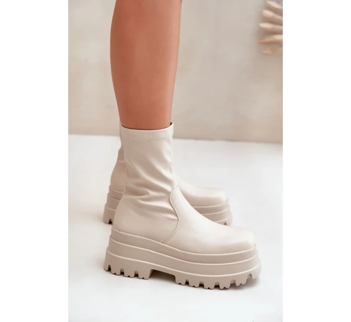 Kotníkové boty na masivní platformě světle béžové Florinara Kotníkové boty na masivní platformě světle béžové Florinara