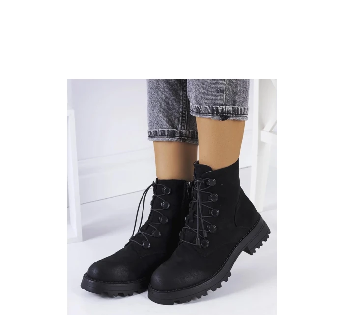 Boty model 205156 Solea Boty model 205156 Solea