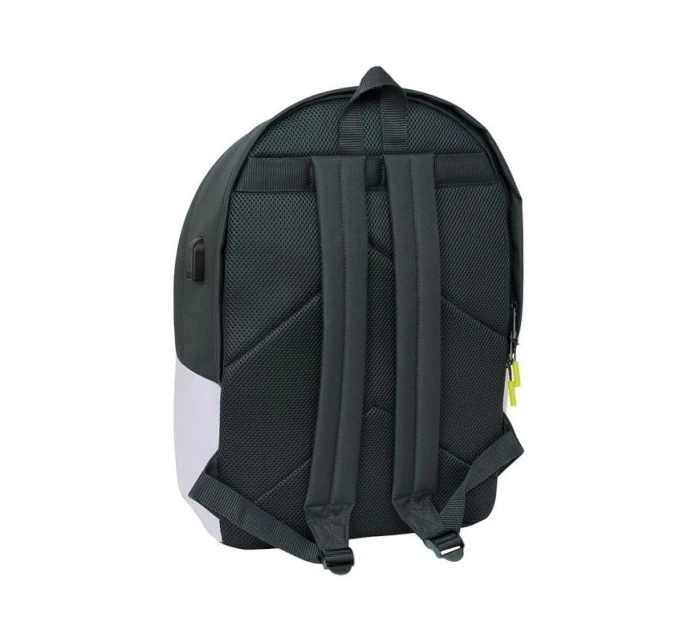 Sportovní batoh Realu Madrid s USB a pro notebook batoh model 21256382 - Inny Sportovní batoh Realu Madrid s USB a pro notebook batoh model 21256382 - Inny