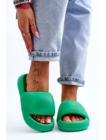 Dámské lehké pěnové pantofle na platformě model 21618541 - Boto Dámské lehké pěnové pantofle na platformě model 21618541 - Boto