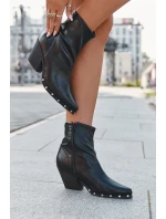 Dámské kožené boty na podpatku černé model 21709978 - Boto Dámské kožené boty na podpatku černé model 21709978 - Boto