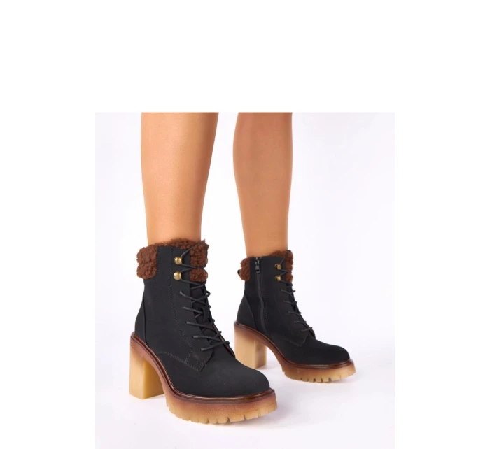 Boty na podpatku model 222347 Solea Boty na podpatku model 222347 Solea