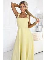 dlouhé šaty s rozparkem a výstřihem typu  žluté s třpytkami model 22092786 - numoco