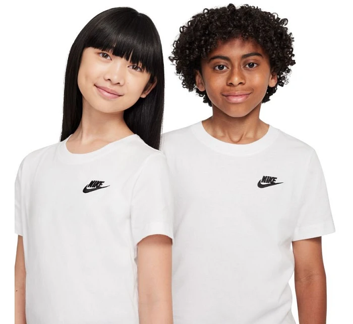 Dětské tričko Nike Sportswear bílé FZ5177 100 Dětské tričko Nike Sportswear bílé FZ5177 100