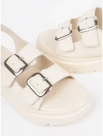 Klasické hnědé dámské  sandály platforma