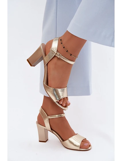 Sandály na podpatku model 228102 Step in style Sandály na podpatku model 228102 Step in style
