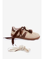 Dámské tenisky s ozdobami béžové model 22095100 - Boto Dámské tenisky s ozdobami béžové model 22095100 - Boto