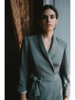 S415 Košilové šaty vázané v pase - khaki barva