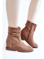 Módní Semišové Boty Na Klínu Béžove model 21600779 - S.Barski Módní Semišové Boty Na Klínu Béžove model 21600779 - S.Barski