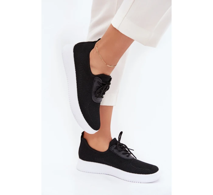 Materiálové Nazouvací Sportovní Boty Na Platformě Dámské Černé Kalyra Materiálové Nazouvací Sportovní Boty Na Platformě Dámské Černé Kalyra