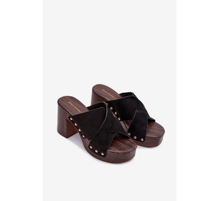 Dámské sandály na podpatku se zlatými přezkami Černé model 21951481 - Boto