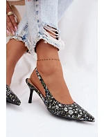 Zdobené dámské sandály na podpatku s květinovým vzorem Černé model 22103124 - Boto