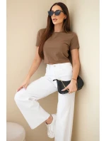 Dámské džíny s širokými nohavicemi a vysokým pasem bílé Dámské džíny s širokými nohavicemi a vysokým pasem bílé