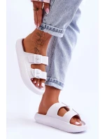 Dámské pěnové sandály s pruhy Bíle Sharmen