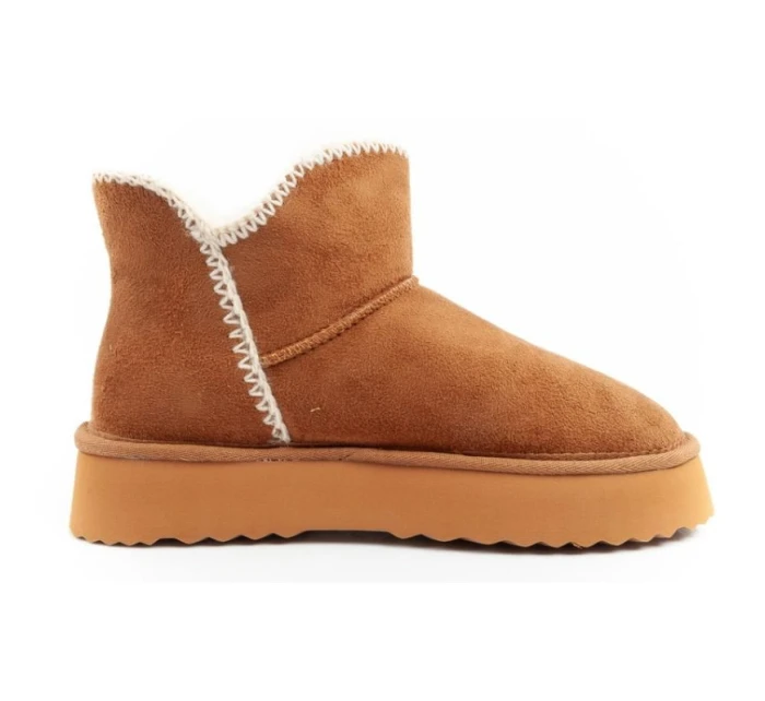 Zimní kotníkové boty model 21941172 Elsa hnědé - Wrangler