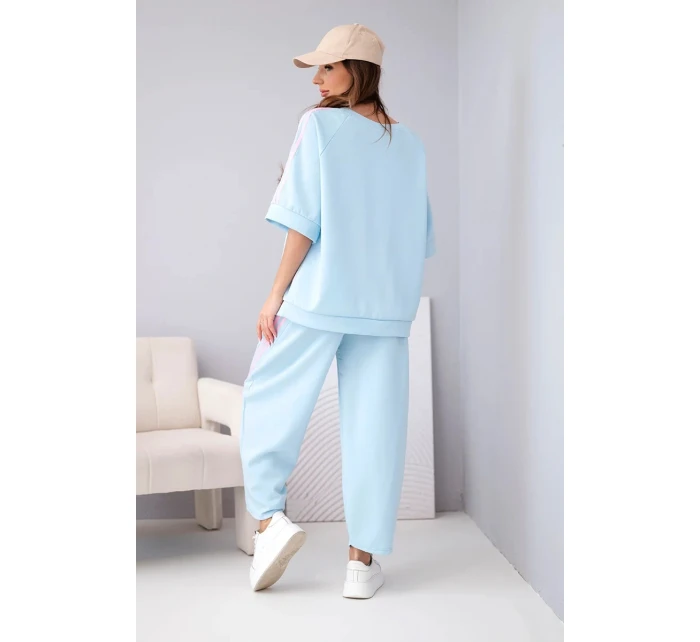 Dámský máslový komplet z model 22015426 mikina a kalhoty s lampasy modrý - K-Fashion Dámský máslový komplet z model 22015426 mikina a kalhoty s lampasy modrý - K-Fashion