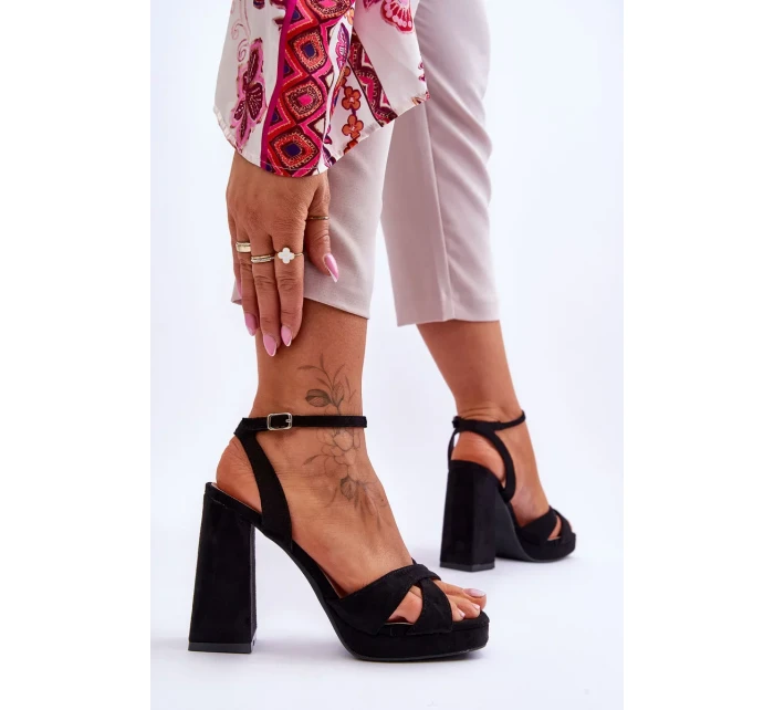 semišové sandály na čtvercovém podpatku Černé Powerful semišové sandály na čtvercovém podpatku Černé Powerful