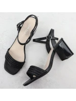 Dámské černé sandály na jehlovém podpatku Vinceza 62228