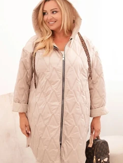 Dámská bunda Plus Size prošívaná s kapucí a nápisem model 21229243 tmavě béžová - K-Fashion