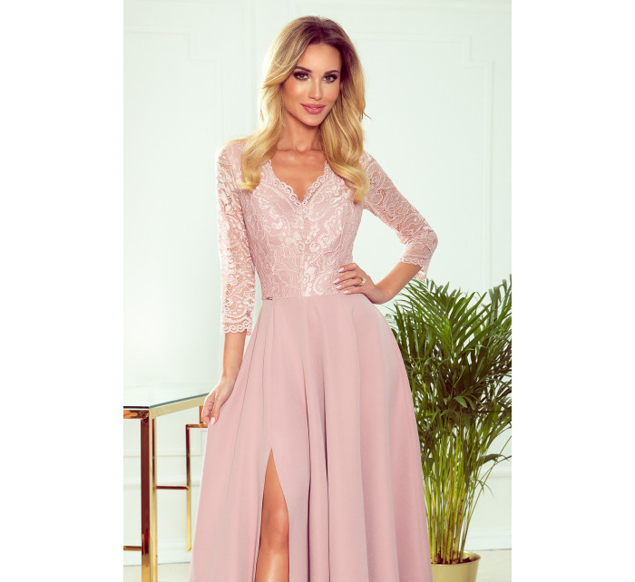 AMBER - Elegantní dlouhé krajkové dámské šaty v pudrově růžové barvě s dekoltem 309-4