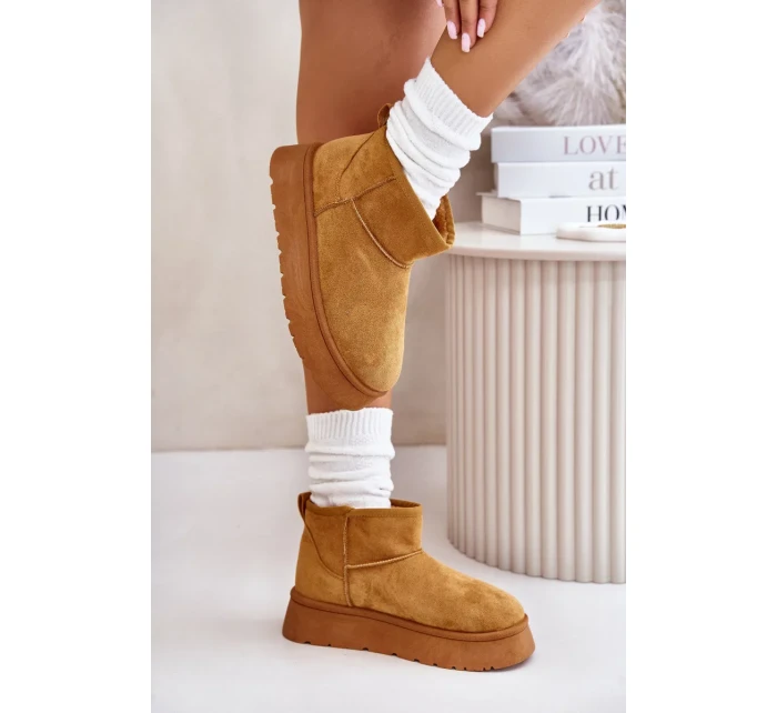 Nízké dámské sněhule na platformě zateplené kožíškem Camel Saldren Nízké dámské sněhule na platformě zateplené kožíškem Camel Saldren