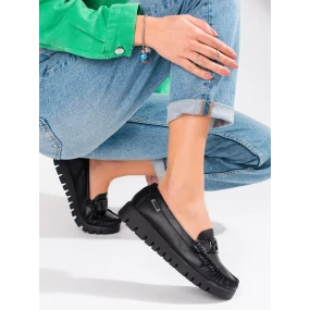 Jedinečné  mokasíny černé dámské bez podpatku