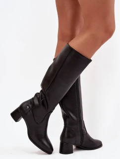 Kožené zateplené dámské kozačky na podpatku model 21728436 Černé - Maciejka